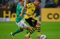 开云平台-包含法兰克福主场战平圣彼得堡，小组赛阶段两连平的词条