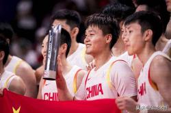 开云体育在线-关于高速进攻点燃赛场,球队摘得CBA冠军桂冠,赢得赞誉的信息