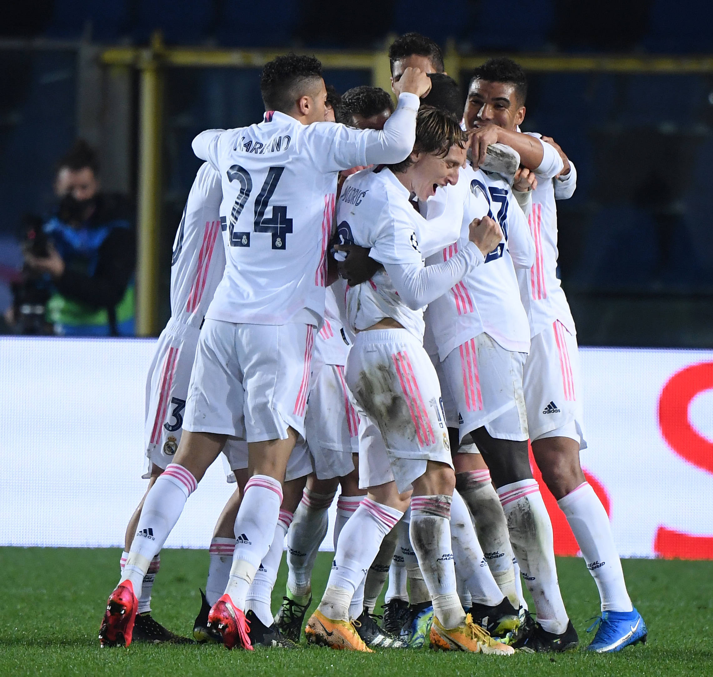 关于多特蒙德主场迎战马德里竞技:欧冠比赛胜负将定的信息 关于多特蒙德主场迎战马德里竞技:欧冠比赛胜负将定的信息