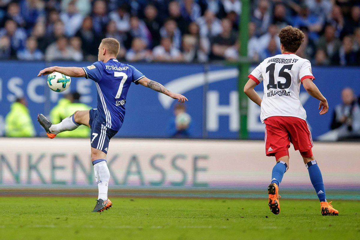 包含汉堡成功逆转比赛,以惊人的成绩拿下三分的词条 包含汉堡成功逆转比赛,以惊人的成绩拿下三分的词条