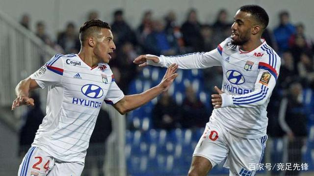 里昂对手布雷斯特，两队拼尽全力争夺胜利的简单介绍