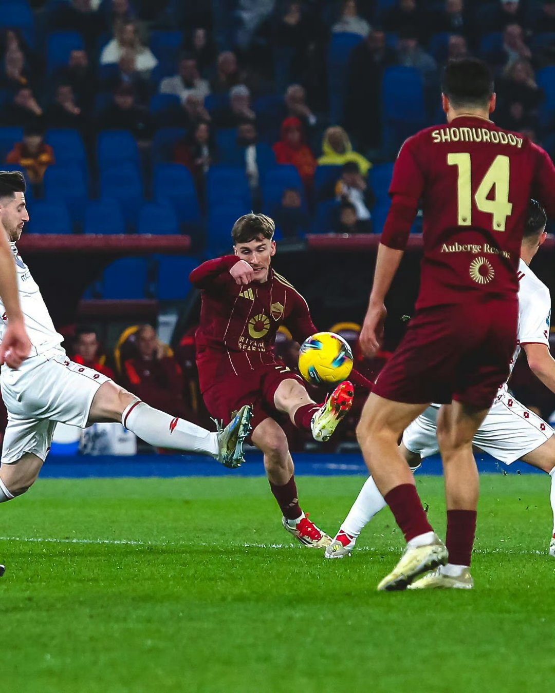 罗马大胜对手,昂首晋级淘汰赛 罗马大胜对手,昂首晋级淘汰赛