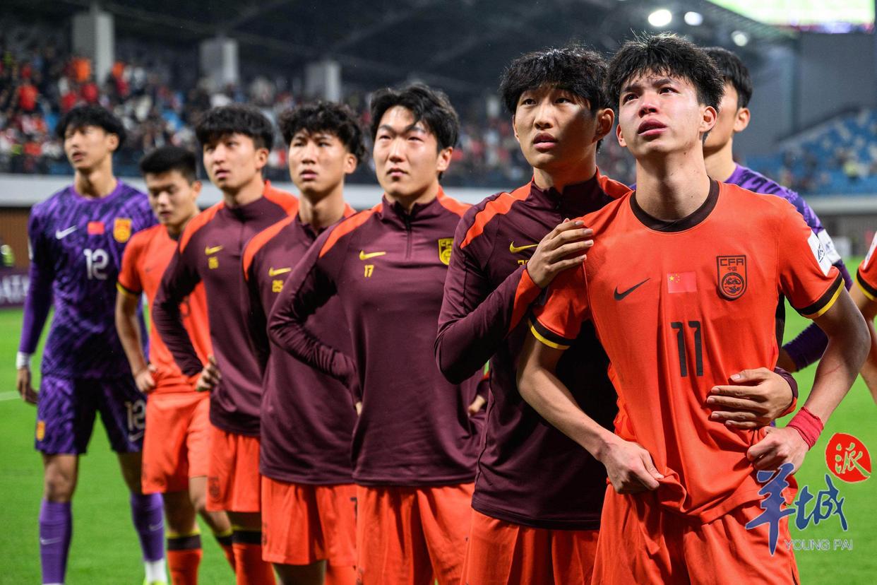 包含足球队进步显著,团结协作助力胜利的词条 包含足球队进步显著,团结协作助力胜利的词条