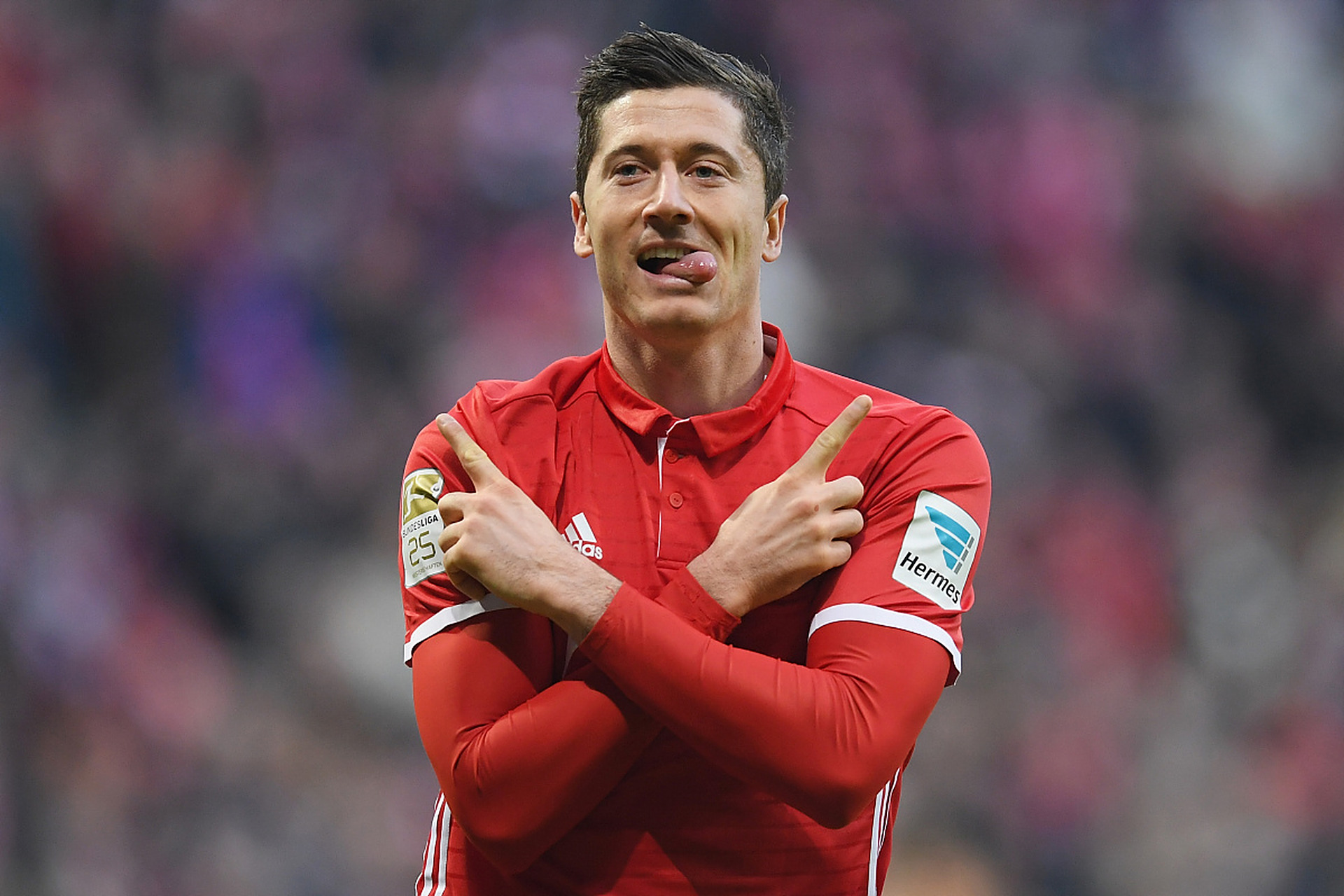 莱万特队长领导球队获得重要胜利的简单介绍 莱万特队长领导球队获得重要胜利的简单介绍