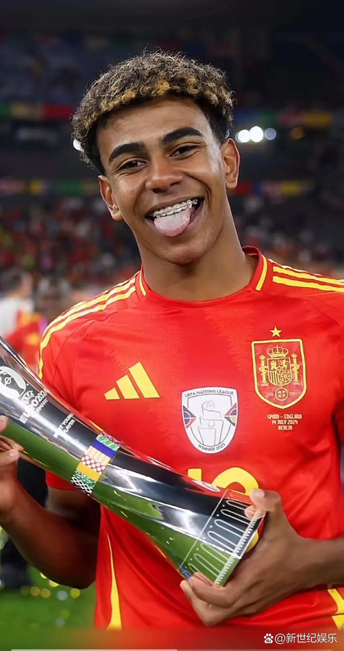 欧洲杯半决赛：西班牙女篮力克荷兰晋级决赛的简单介绍