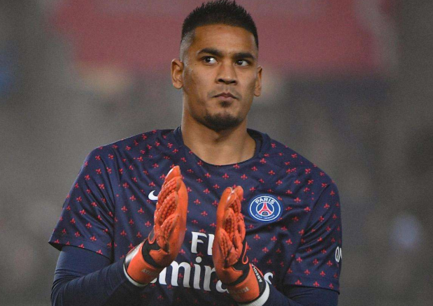 巴黎绝杀智利，库尔图瓦刷新纪录